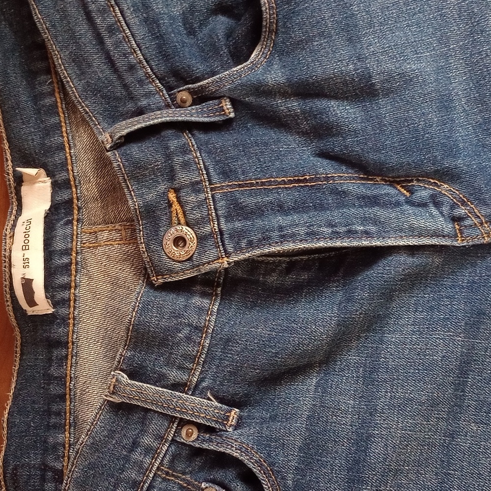 Levi's 515 Bootcut size 8